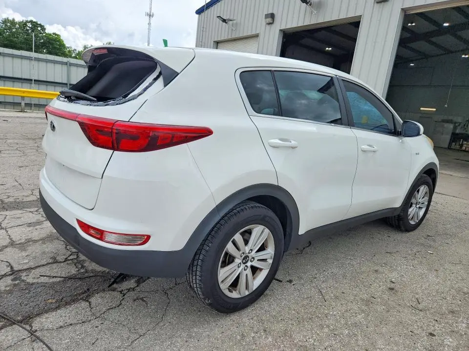 2018 KIA SPORTAGE LX  