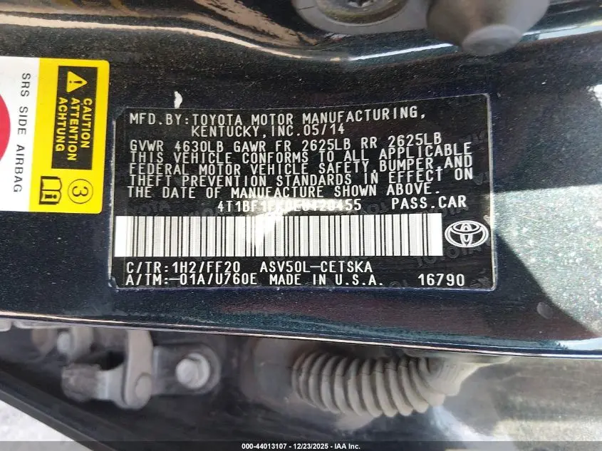 2014 TOYOTA CAMRY SE