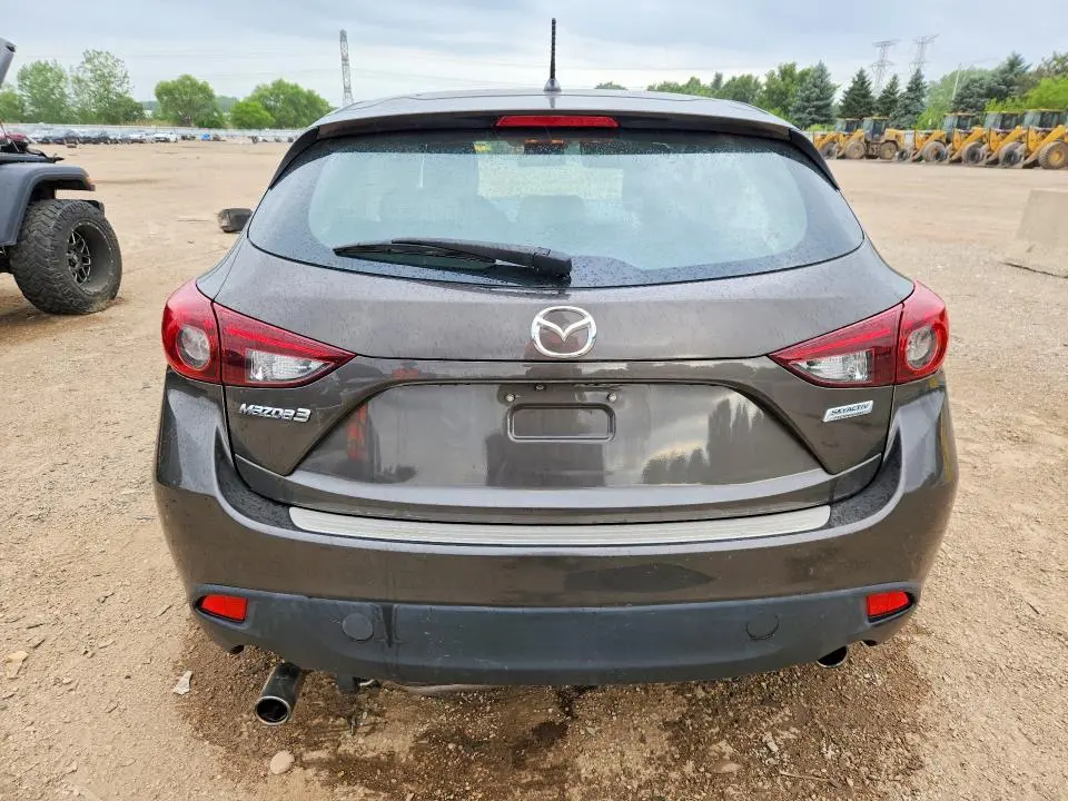 2016 MAZDA 3 TOURING  