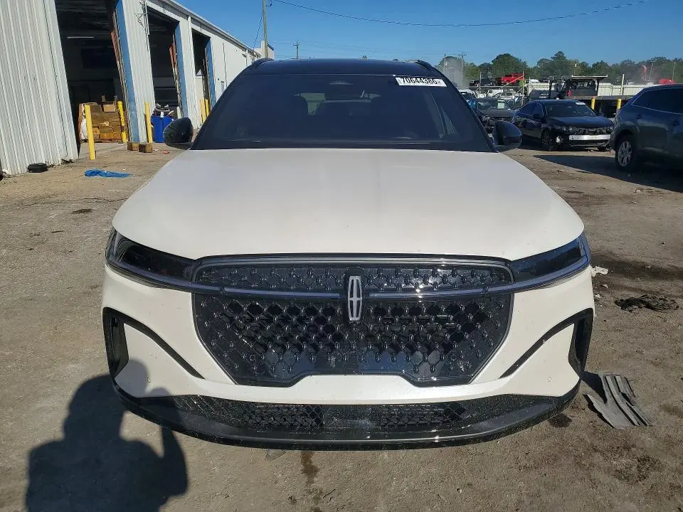 2025 LINCOLN NAUTILUS RESERVE  