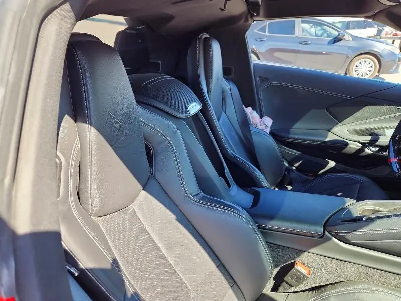 2024 CHEVROLET CORVETTE STINGRAY 1LT  