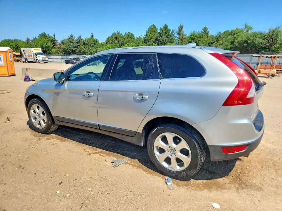 2013 VOLVO XC60 3.2  