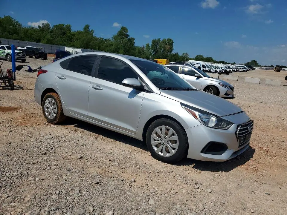 2019 HYUNDAI ACCENT SE  