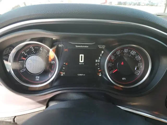 2016 DODGE CHALLENGER SXT  