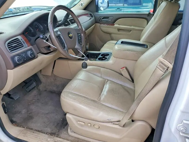 2014 CHEVROLET SUBURBAN K1500 LT  