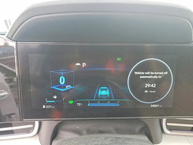 2022 HYUNDAI ELANTRA LIMITED  