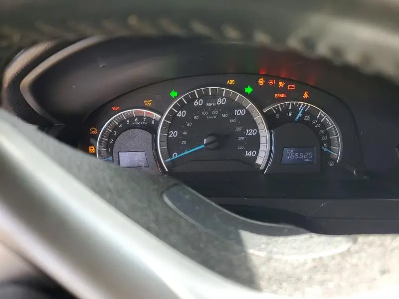 2014 TOYOTA CAMRY SE  