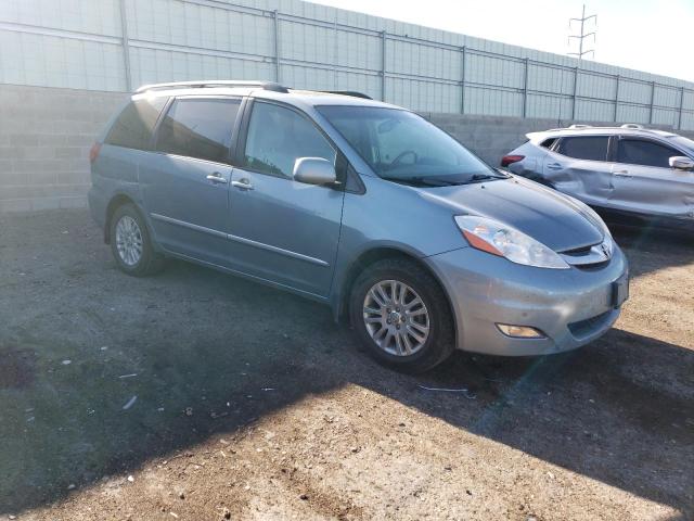 2010 TOYOTA SIENNA XLE