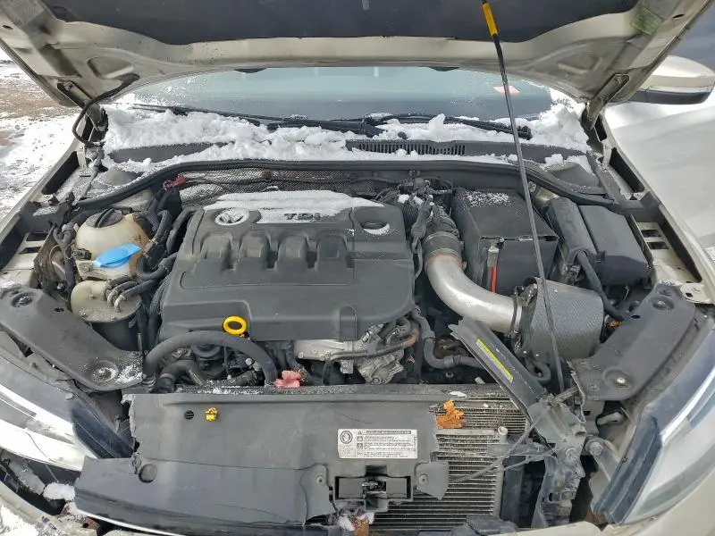 2015 VOLKSWAGEN JETTA TDI  