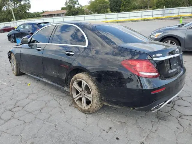 2019 MERCEDES-BENZ E 300