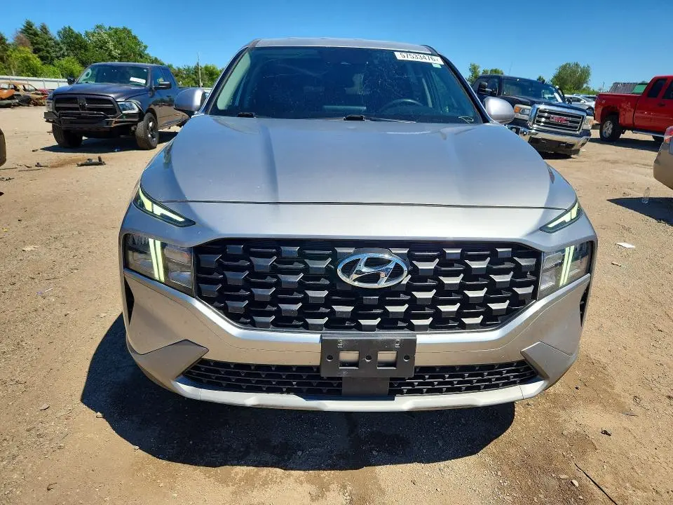2021 HYUNDAI SANTA FE SE  