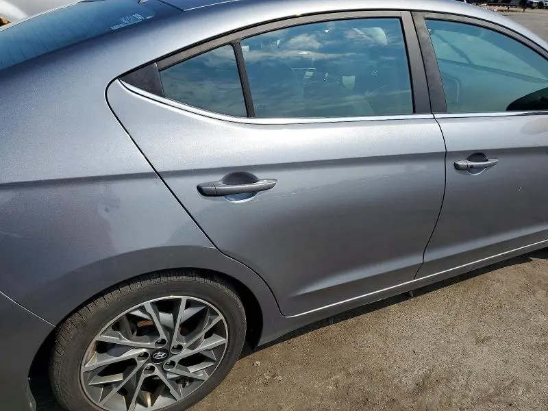 2019 HYUNDAI ELANTRA LIMITED  