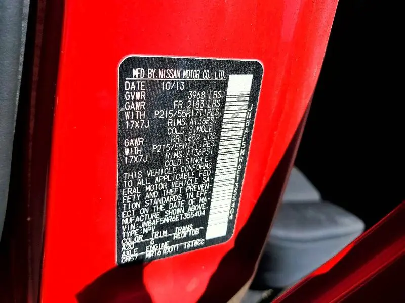 2014 NISSAN JUKE S  