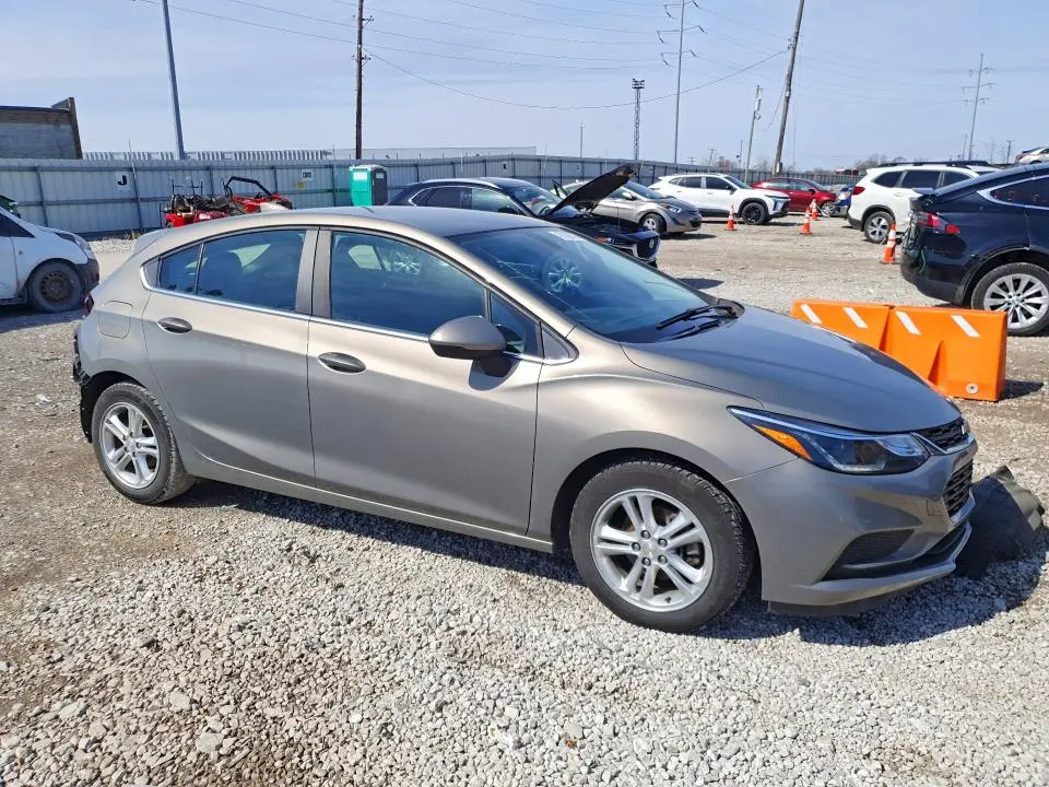 2017 CHEVROLET CRUZE LT  