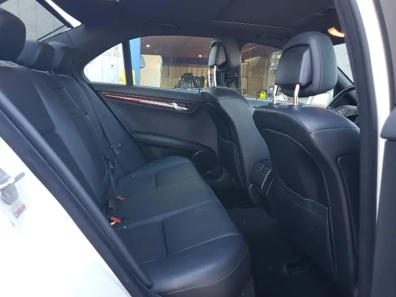 2011 MERCEDES-BENZ C 300 4MATIC  