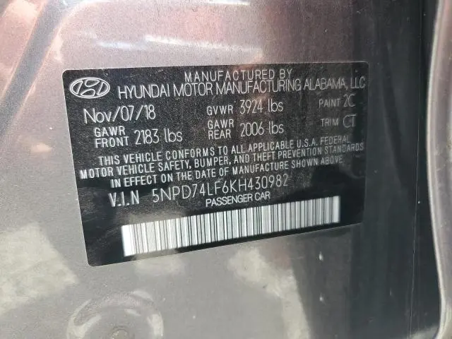 2019 HYUNDAI ELANTRA SE  