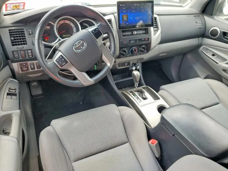 2013 TOYOTA TACOMA V6  