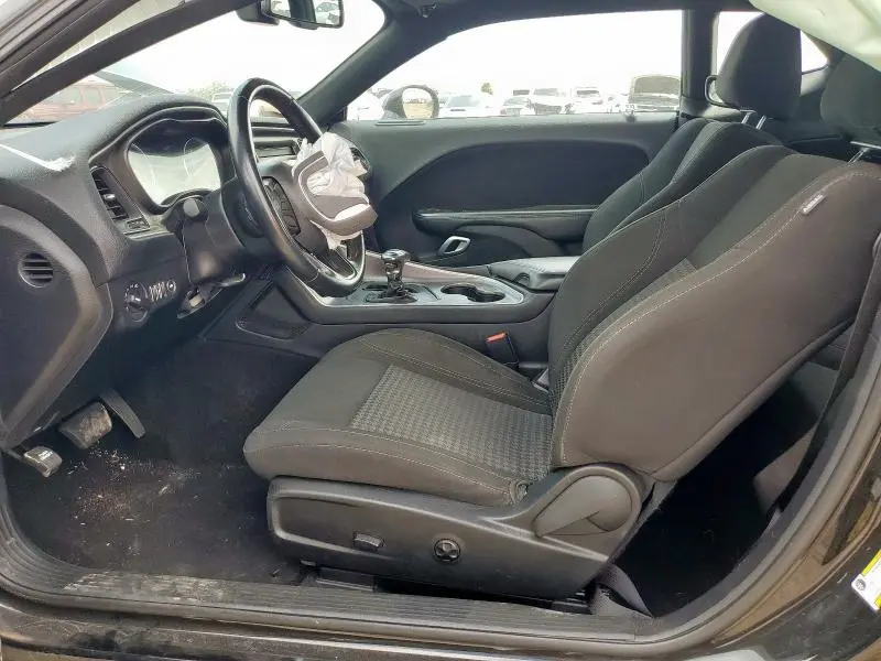 2020 DODGE CHALLENGER SXT  