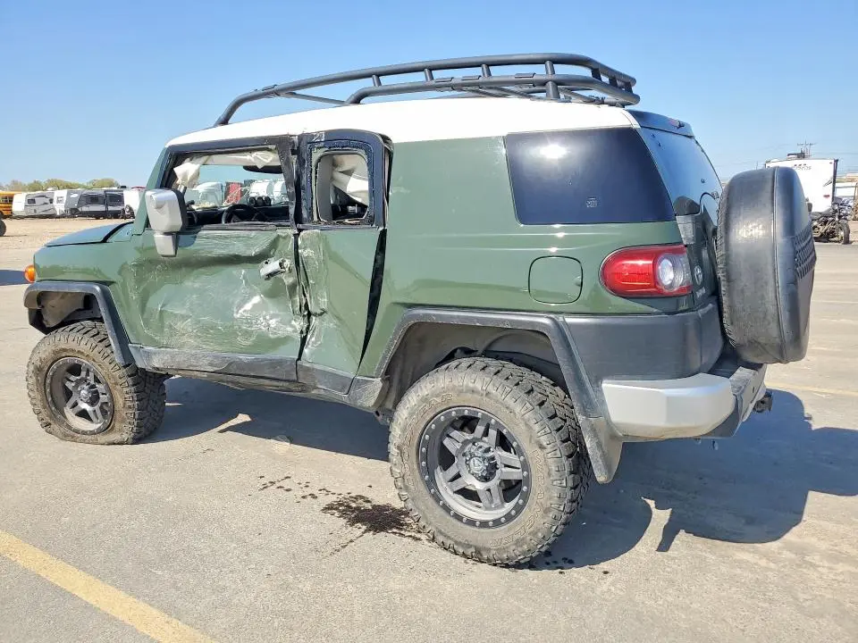 2014 TOYOTA FJ CRUISER BASE  