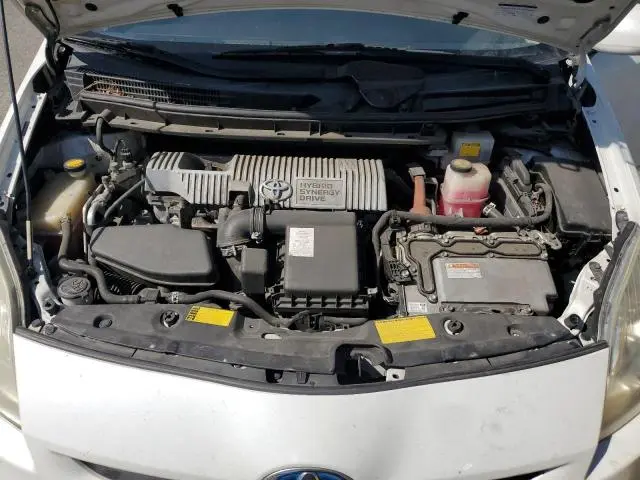 2011 TOYOTA PRIUS