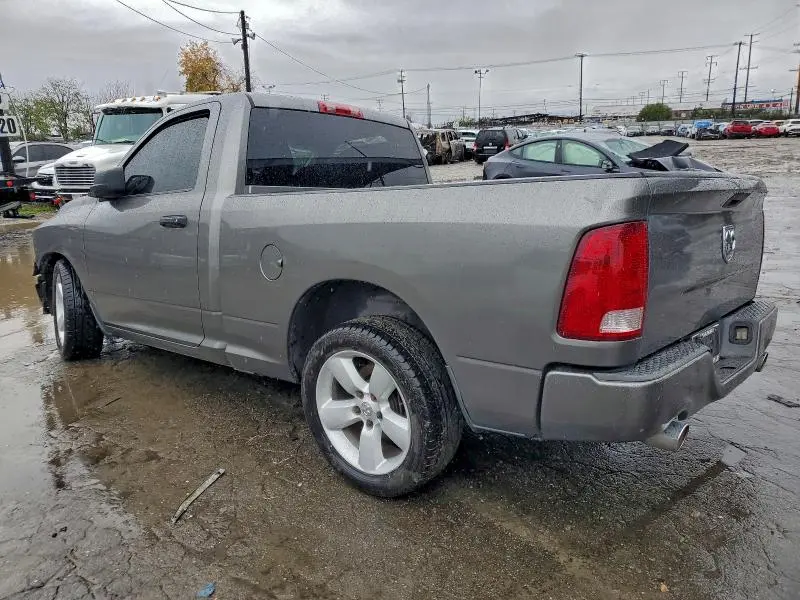 2013 RAM 1500 ST  