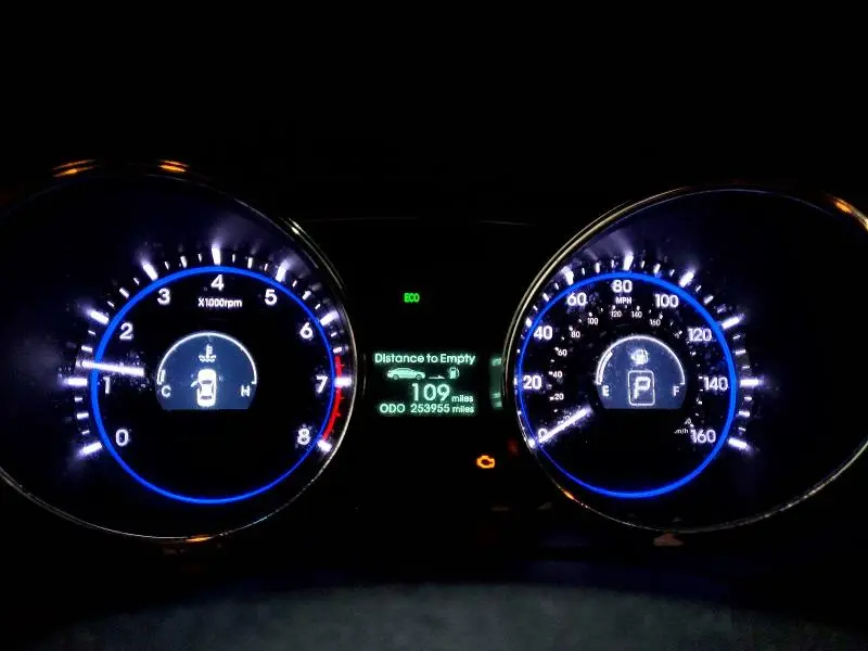 2011 HYUNDAI SONATA GLS  