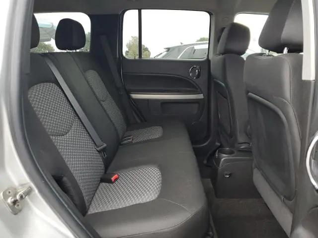 2011 CHEVROLET HHR LT  