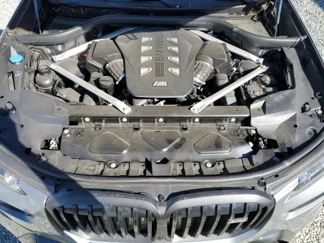 2024 BMW X7 M60I  