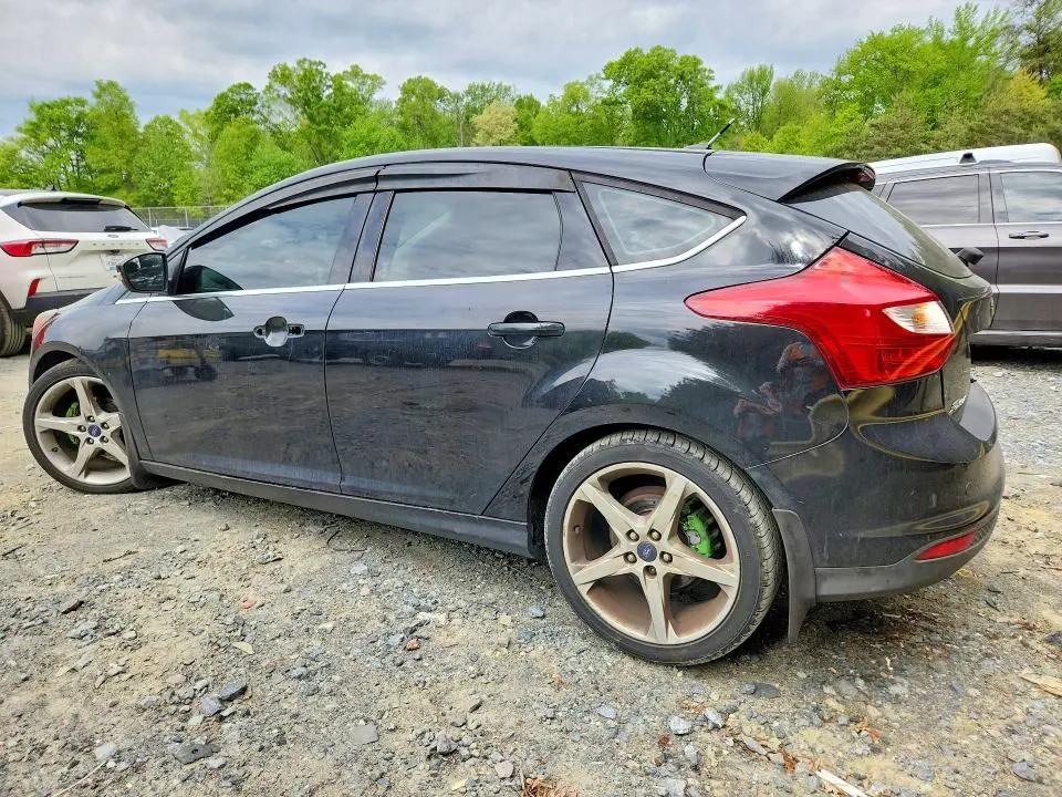 2014 FORD FOCUS TITANIUM  