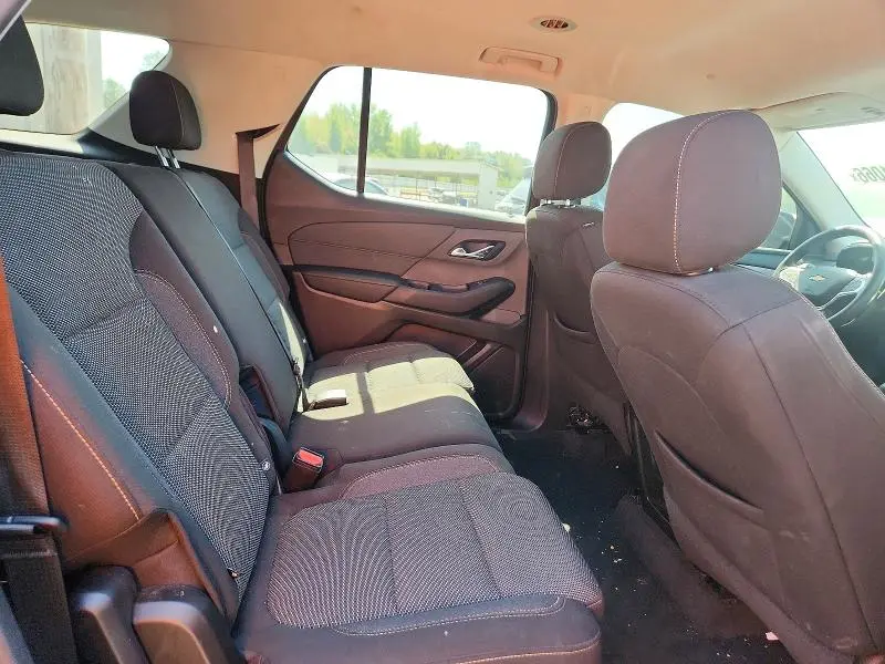 2021 CHEVROLET TRAVERSE LS  
