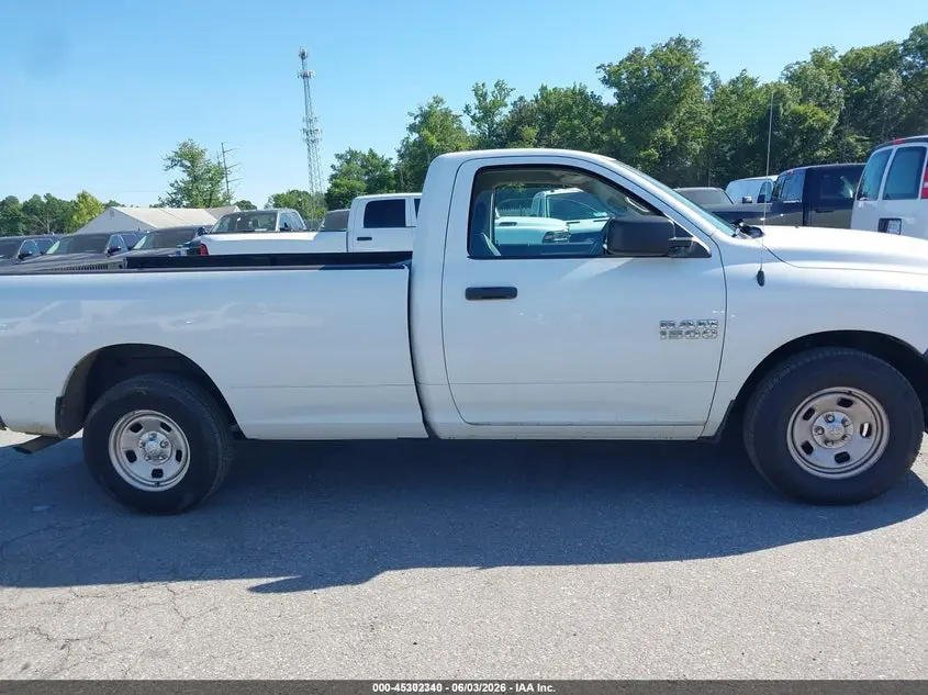 2018 RAM 1500 TRADESMAN  4X2 8' BOX