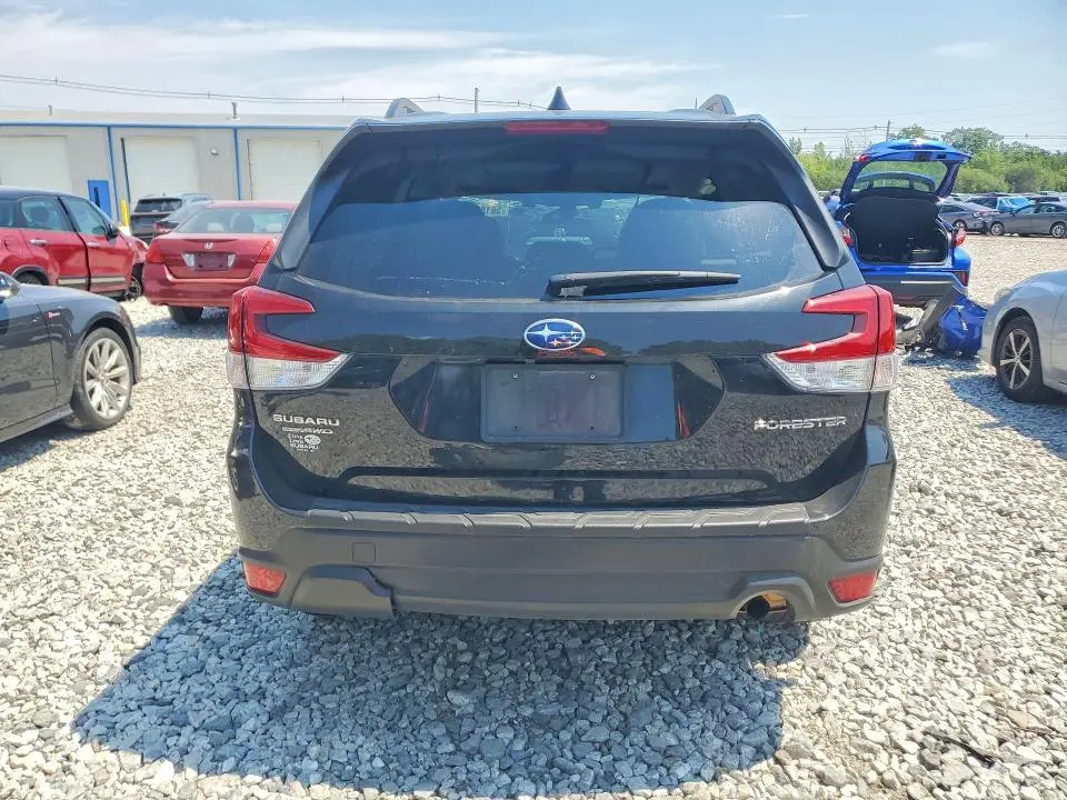 2019 SUBARU FORESTER PREMIUM  