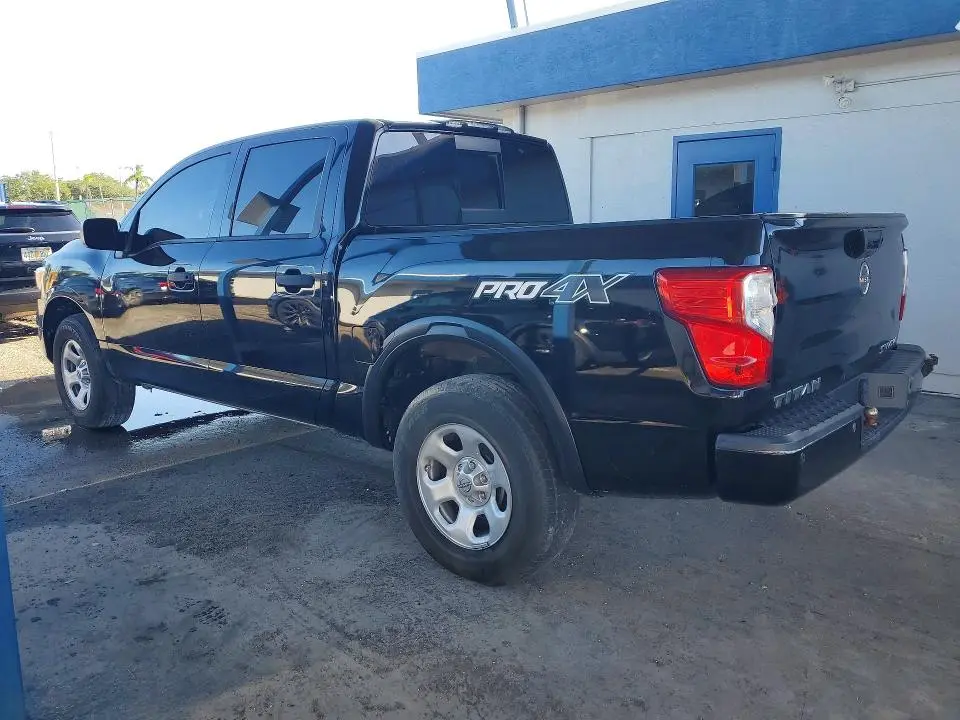 2023 NISSAN TITAN S  