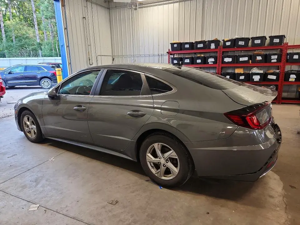 2020 HYUNDAI SONATA SE  