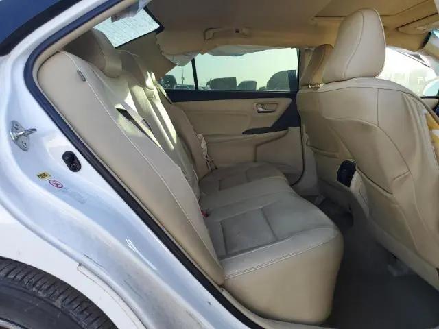 2015 TOYOTA CAMRY LE