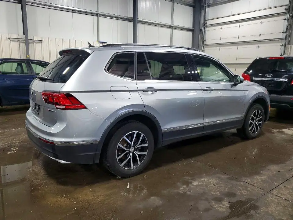 2021 VOLKSWAGEN TIGUAN SE  