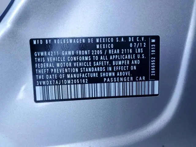 2013 VOLKSWAGEN JETTA SE  