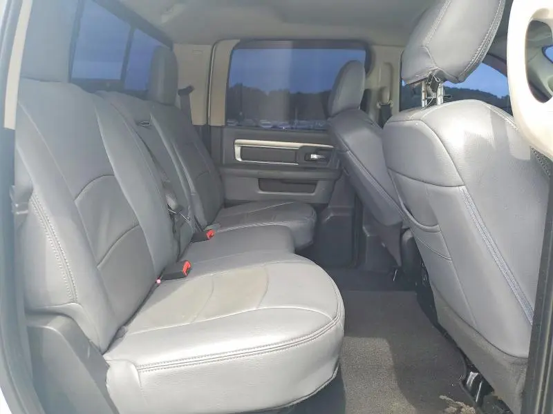 2015 RAM 3500 SLT  