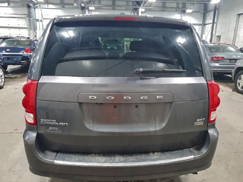 2016 DODGE GRAND CARAVAN SXT  