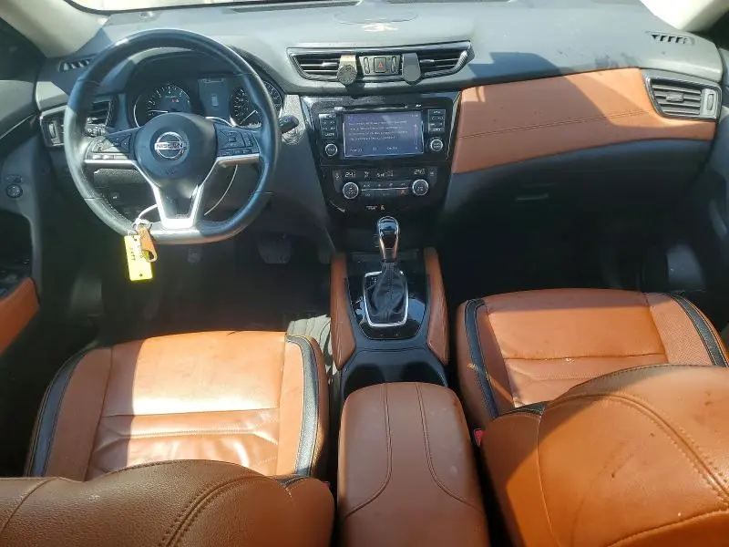 2017 NISSAN ROGUE SV  