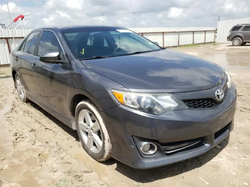 2013 TOYOTA CAMRY L
