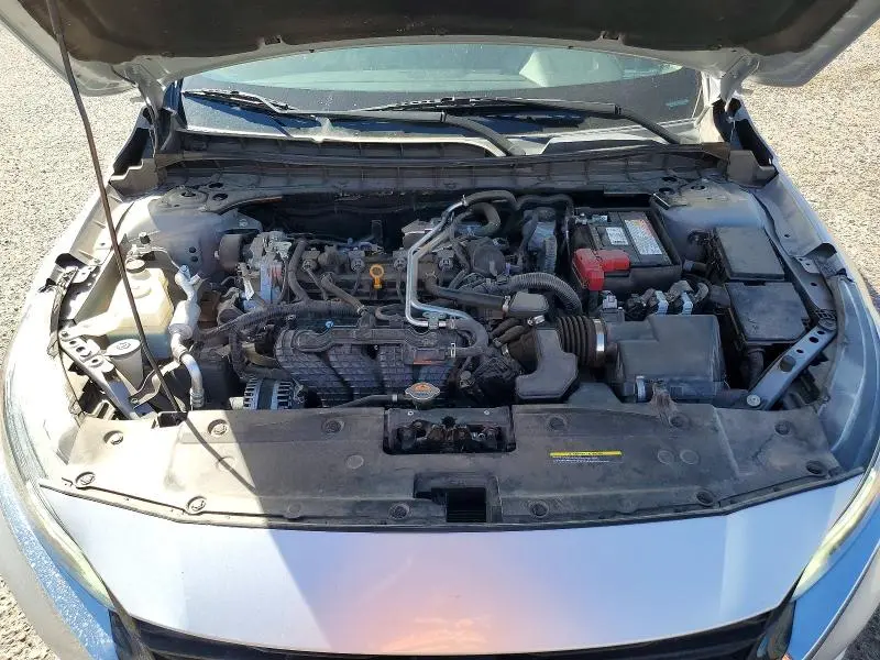 2024 NISSAN ALTIMA SV  