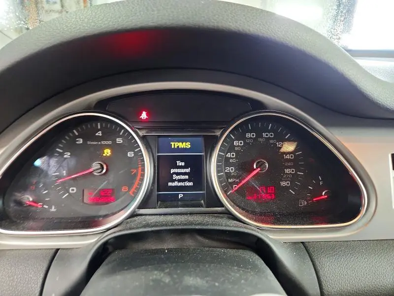 2011 AUDI Q7 PREMIUM PLUS  