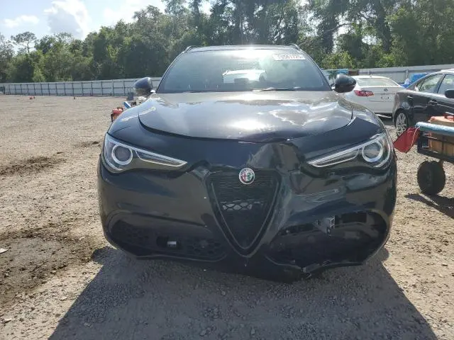 2022 ALFA ROMEO STELVIO   