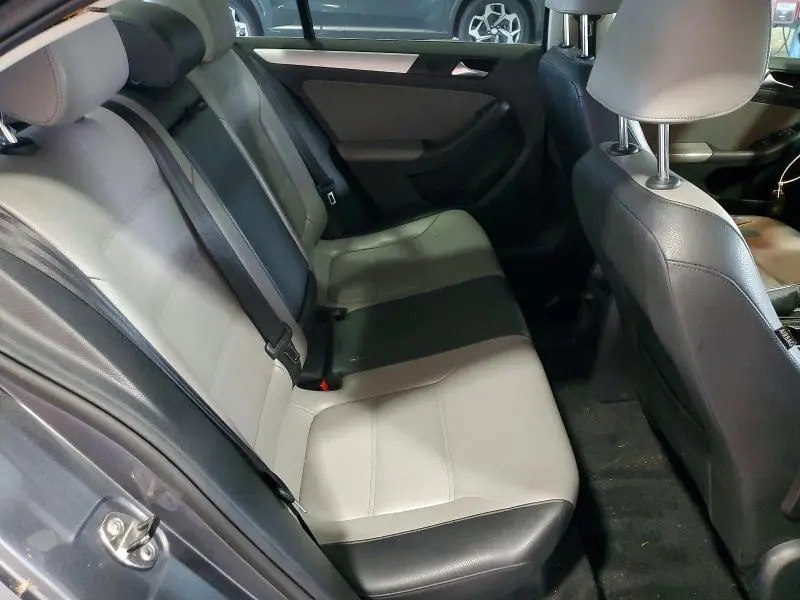 2013 VOLKSWAGEN JETTA HYBRID  