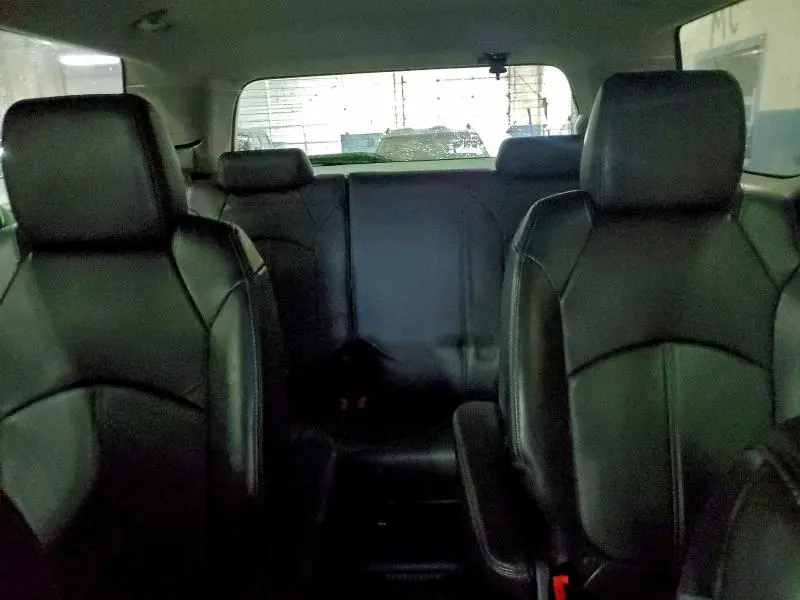 2013 GMC ACADIA SLT-1  