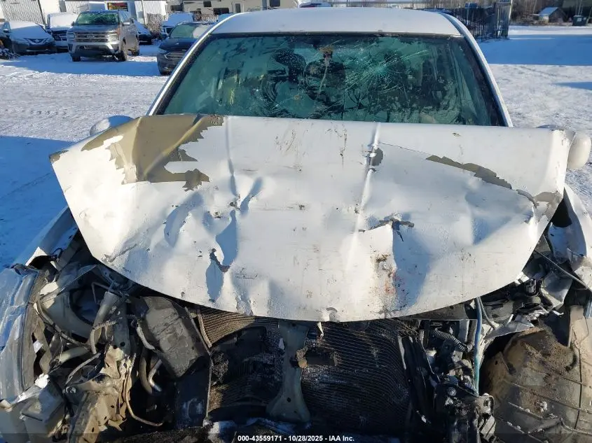 2011 NISSAN VERSA 1.8S