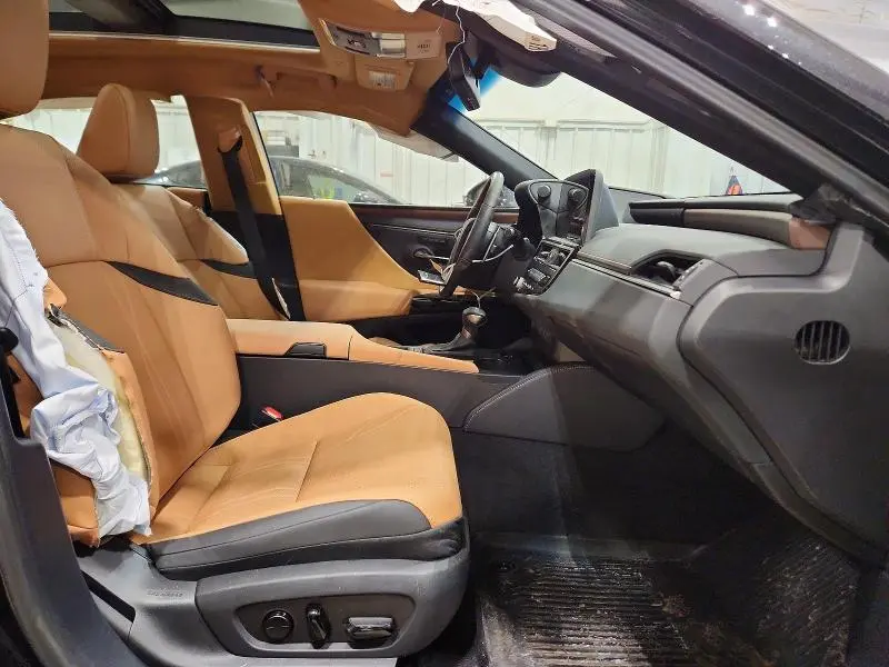 2025 LEXUS ES 350 ULTRA LUXURY  