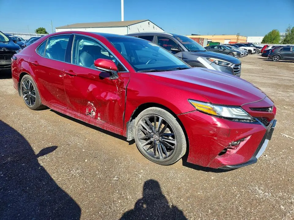 2018 TOYOTA CAMRY XSE  