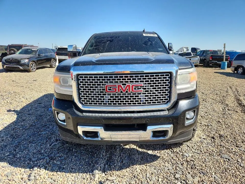 2015 GMC SIERRA K2500 DENALI  